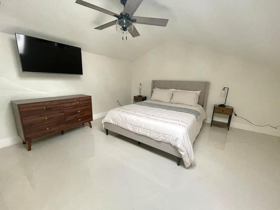 Stylish 3/2 Getaway! Near Theme Parks! Villa Lakeland Ngoại thất bức ảnh